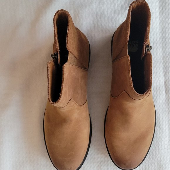 Sorel Emelie II tan suede zip bootie size 9 NWOB - Picture 3 of 12